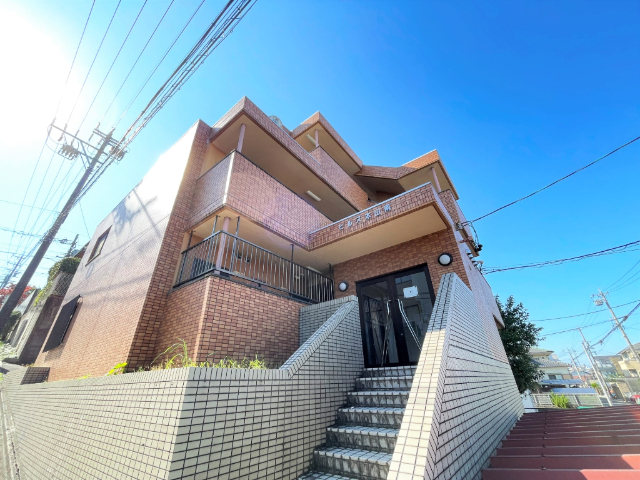 ヒルズ本山南 外観