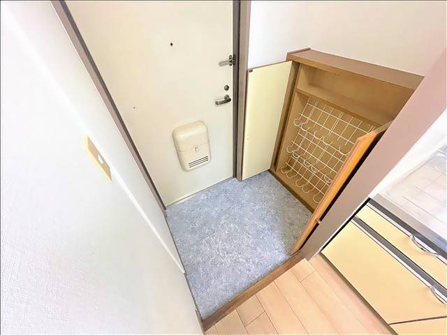 コーポラス太田 玄関