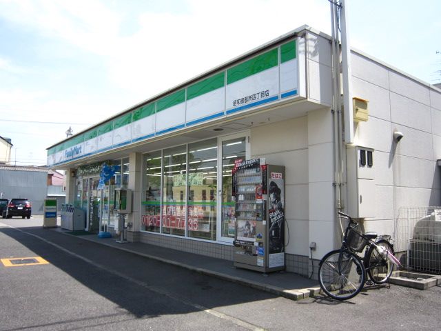 エンジェル御器所 ファミリーマート