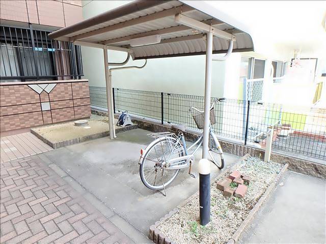 Ｅｓｐｏｉｒ 駐車場