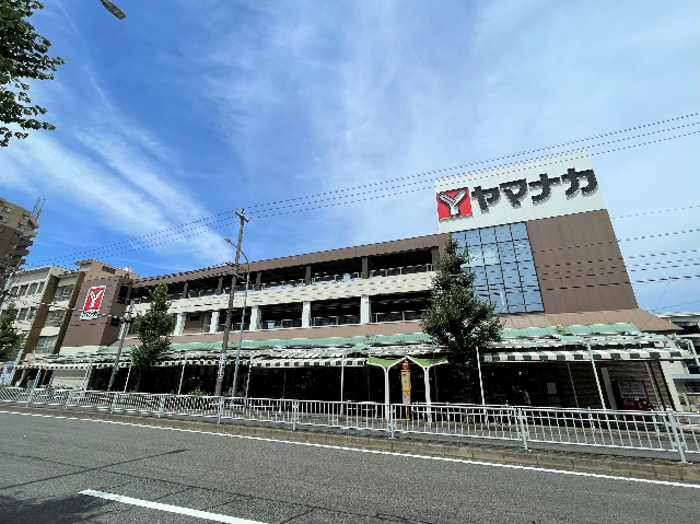 アジュール・カワナ ヤマナカ安田店