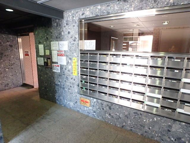 ＥＳＰＡＣＥ　Ａ エントランス
