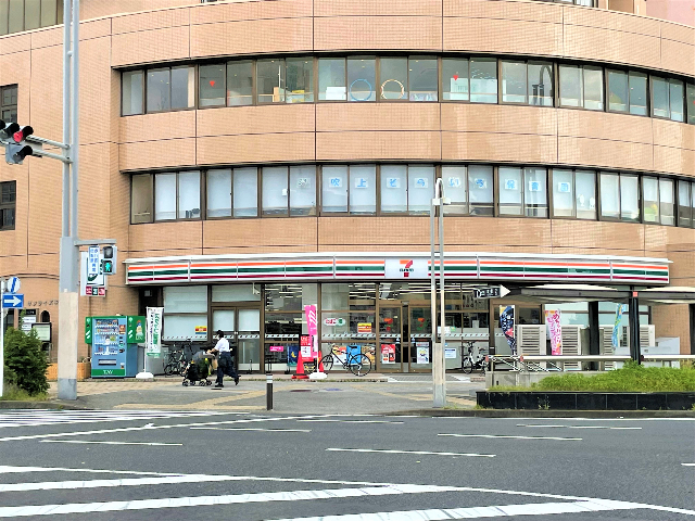 ロイヤルシーズ セブンイレブン