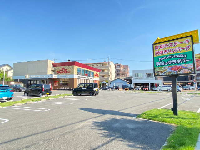 アベニュー石川橋 ブロンコビリー檀渓通店