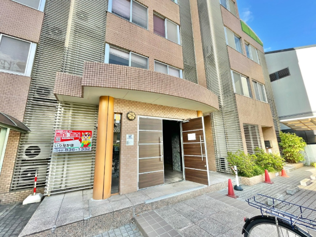 ＥＳＰＡＣＥ　Ａ エントランス