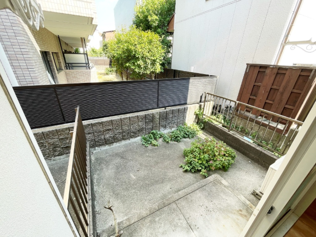 ベルシティ台町 庭