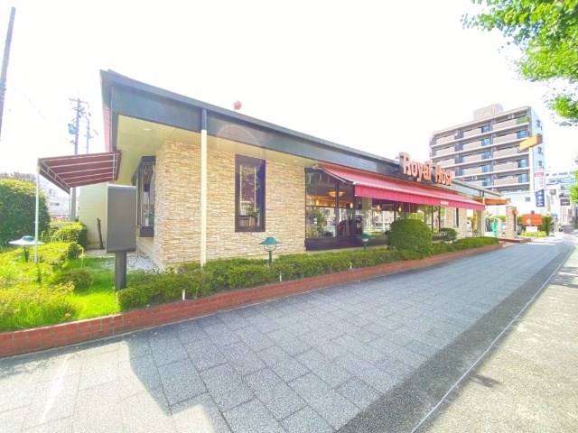 ベルシティ台町 ロイヤルホスト御器所店