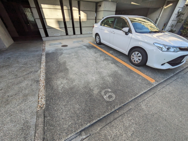 THE　ENDLESS 駐車場