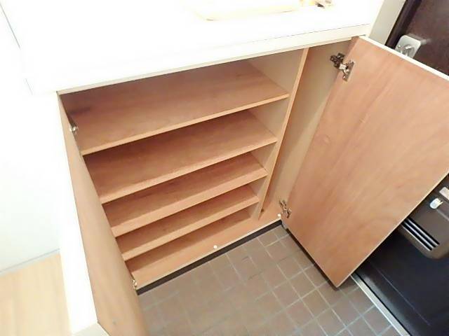 明和マンション 収納
