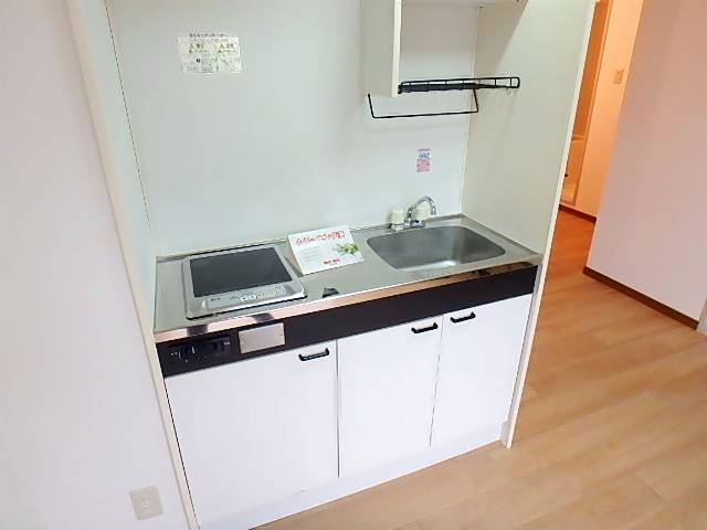 明和マンション キッチン