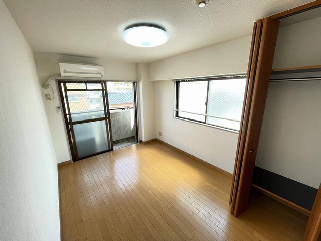 KATSUNO　Ⅱ 角部屋２面採光