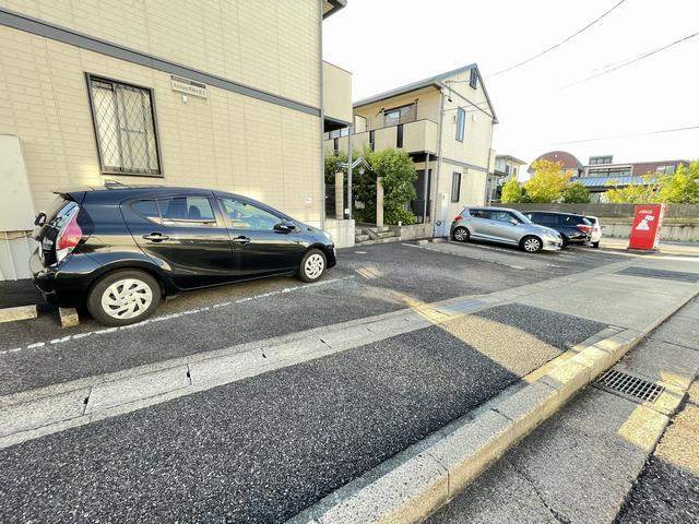 アネックス平和が丘Ⅱ 駐車場