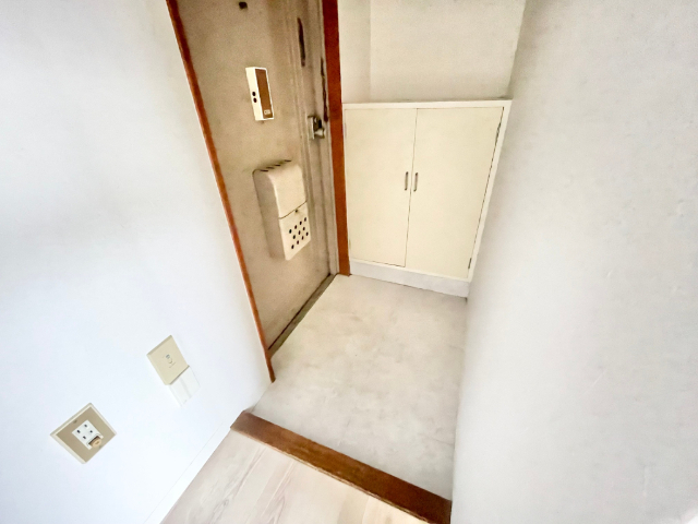 あさみビル 玄関
