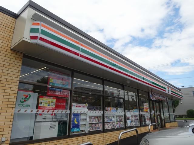 ラ・トゥールナリタ セブンイレブン