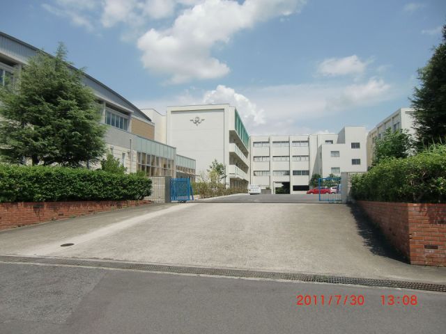 ラ・トゥールナリタ 市立加木屋中学校