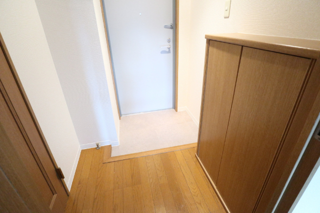 ピアン本山 玄関