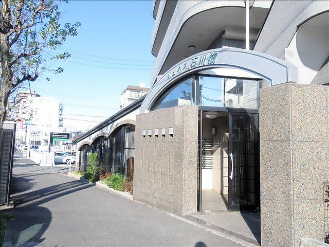 ジュネス石川橋 エントランス