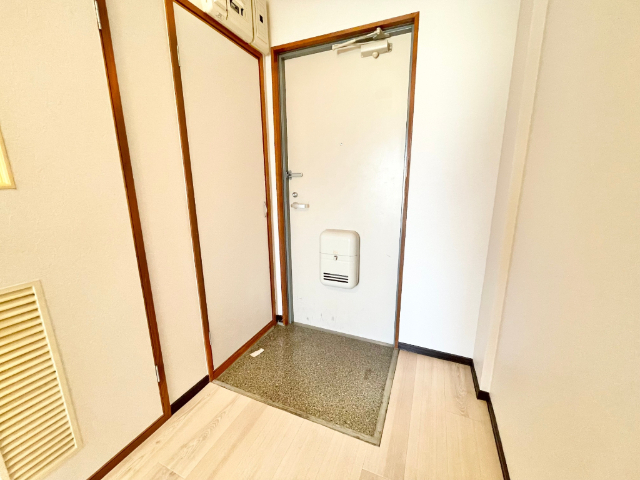 アートハウスＫ 玄関
