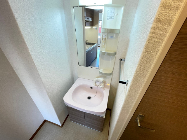 フォレスト那古野 洗面所