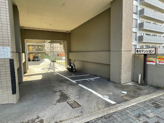 幸川マンション南館 エントランス