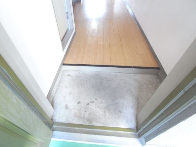 幸川マンション南館 玄関