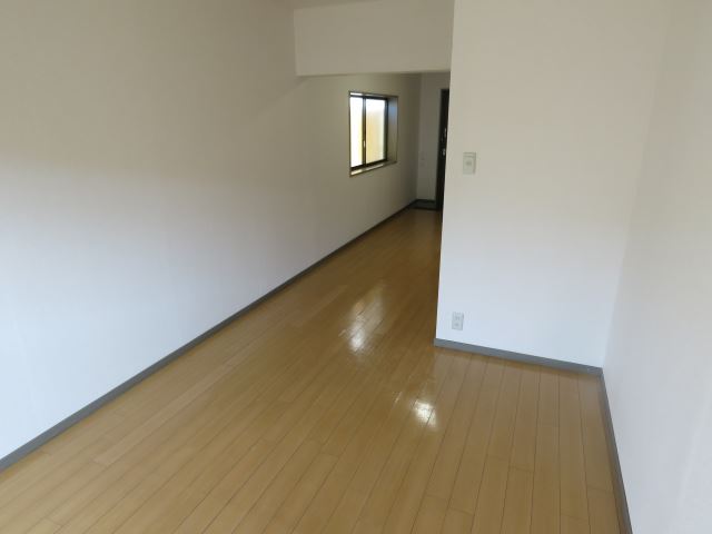 幸川マンション南館 リビング