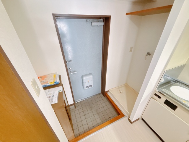 グランデ本郷 玄関