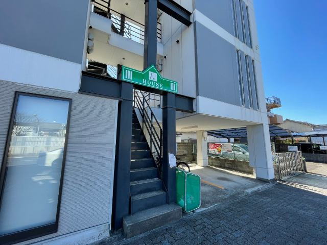 Ｂｅ　Ｈｏｕｓｅ エントランス