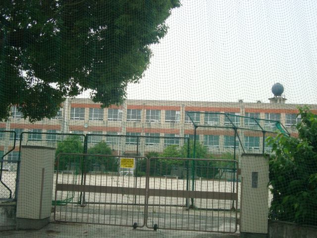 アーバングレーファースト 市立白金小学校