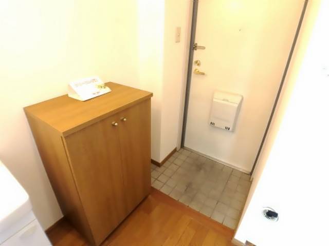 パークハイム鶴舞 玄関
