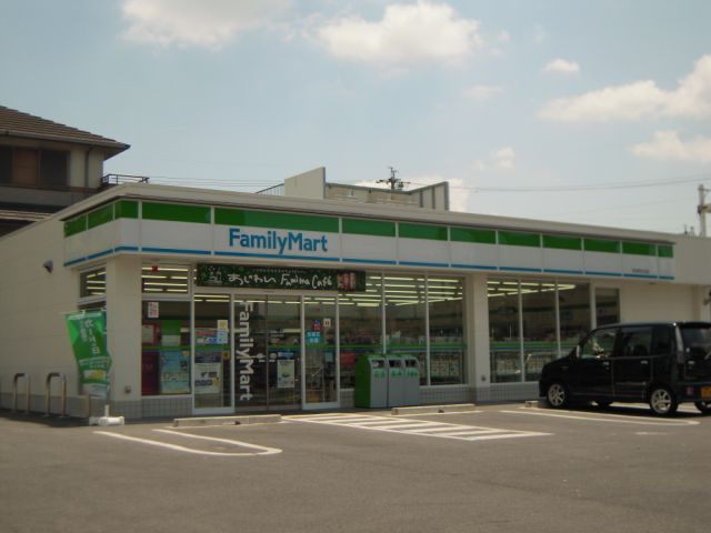 エヴァーグリーン平針 ファミリーマート