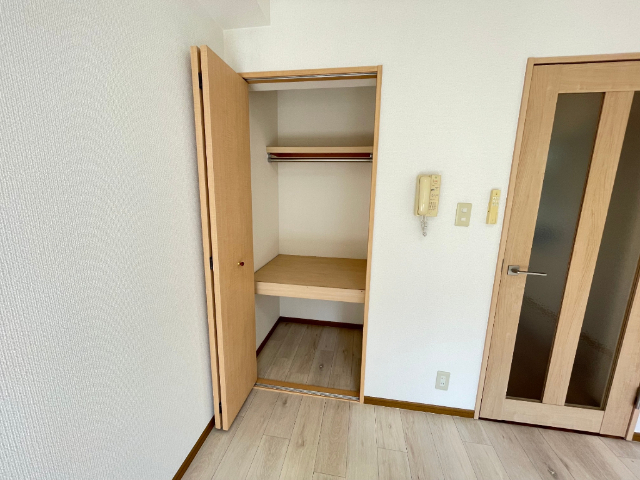 ラフィネ四ツ谷 収納