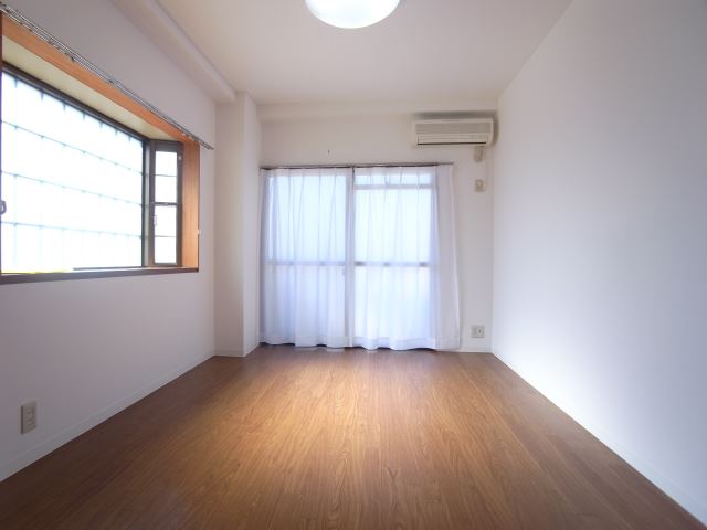 ウィステリア本山 居室