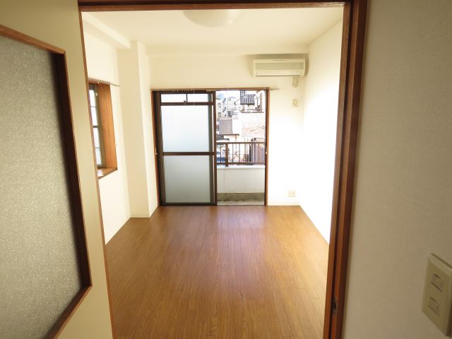 ウィステリア本山 居室