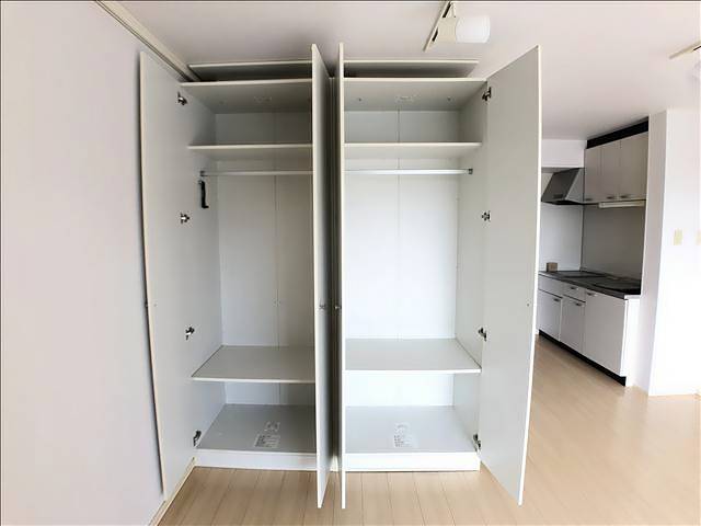 エミネンス東浜 収納