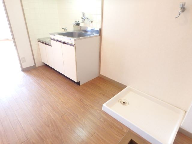 サンライズ 洗面所