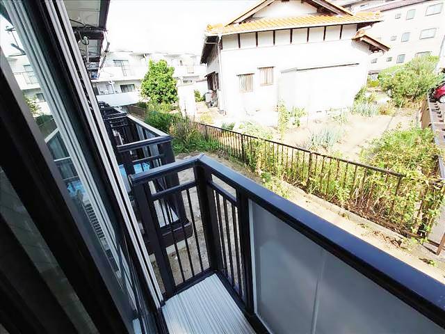 メゾンラフォーレ レインズ用チラシ画像
