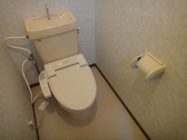 シェモア浜崎Ａ トイレ