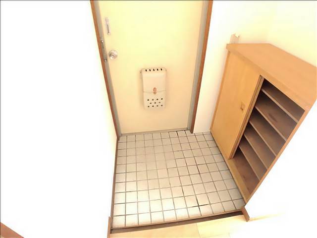 平野ハイツ 玄関