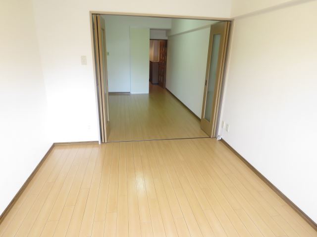 グロリアス本山 その他