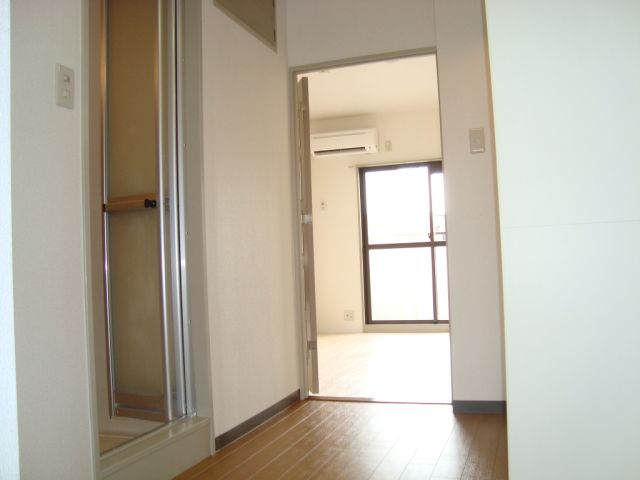 エンジェル御器所 明るいお部屋です。