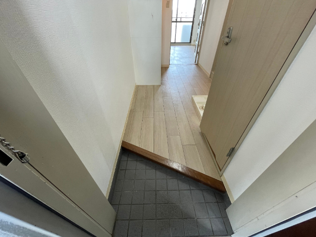 エンジェル御器所 玄関