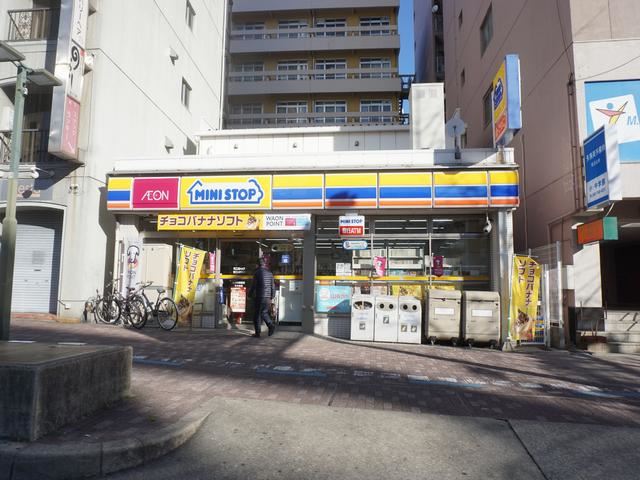 ボナール城山 ミニストップ