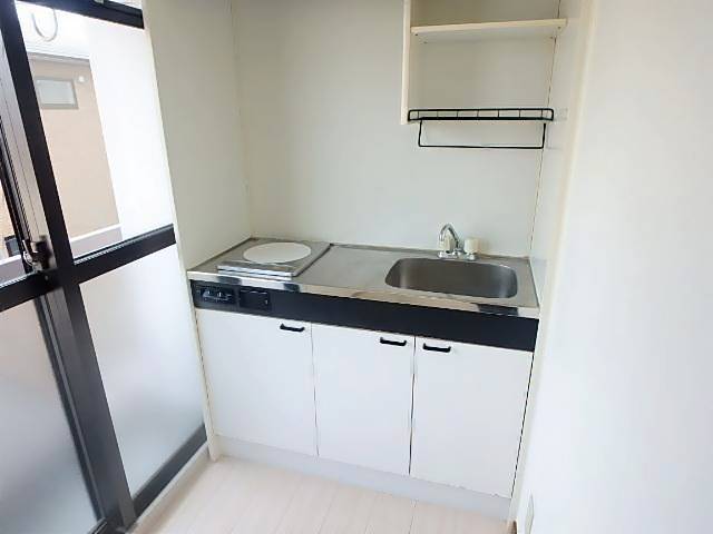 明和マンション キッチン