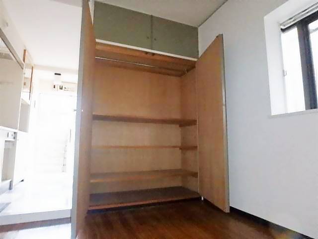 グリーンハイツ唐山 収納