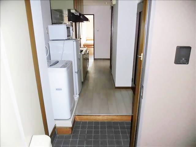 バンベール高辻 玄関
