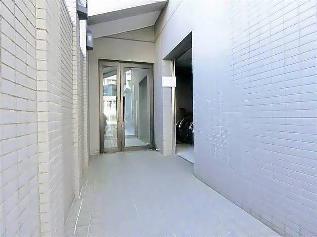 ＰＲＯＸＹ　ＳＱＵＡＲＥ上社 エントランス