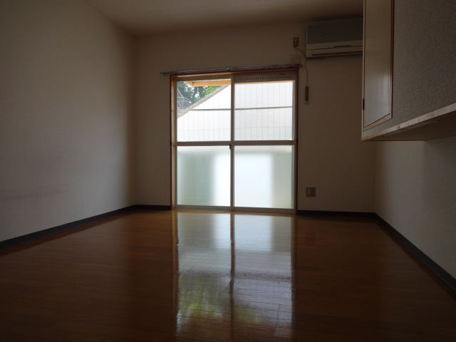 ベネッセヤマダ 明るいお部屋です
