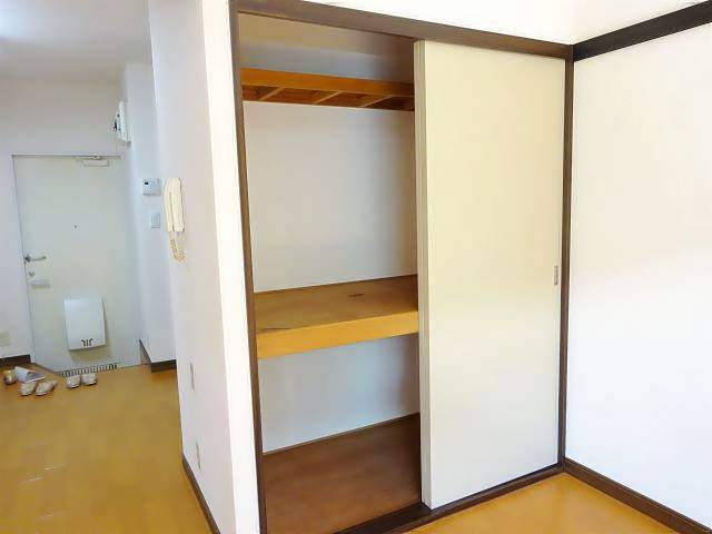 フレグランスＡ 収納