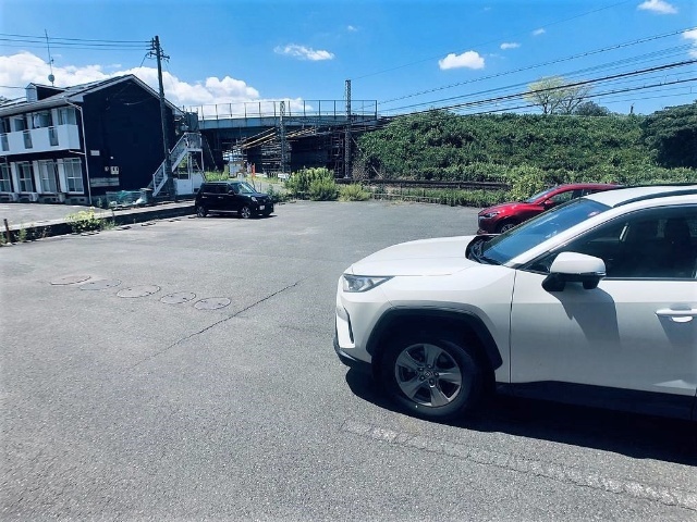 三重県津市白塚町 駐車場